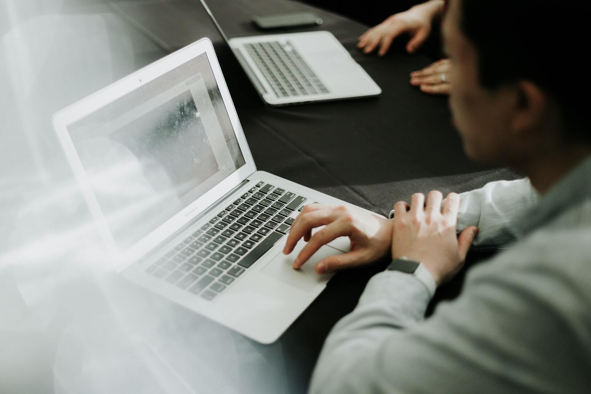 How Changes in the Industry Affect Leaders