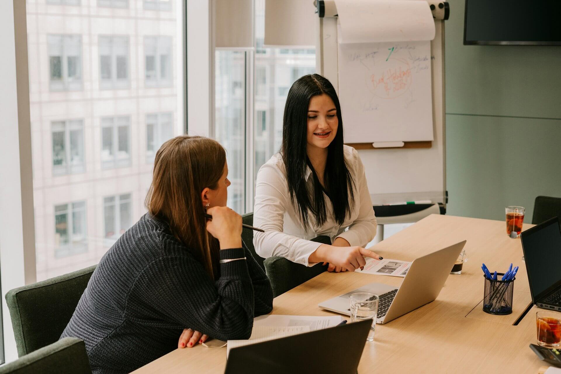 Creating Positive Energy in the Office: Tips and Tricks