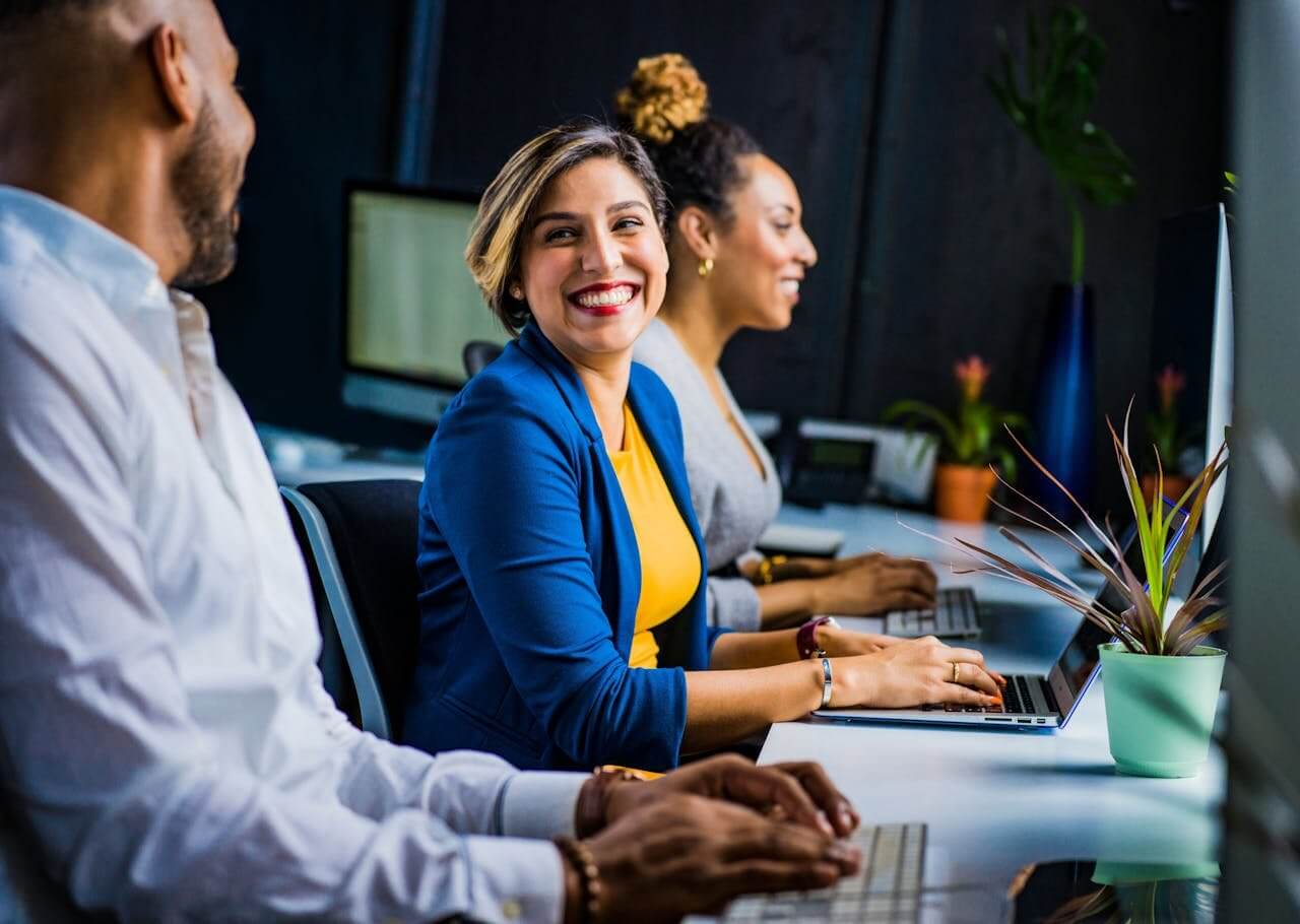 The Impact of Good Vibes on Employee Retention and Performance